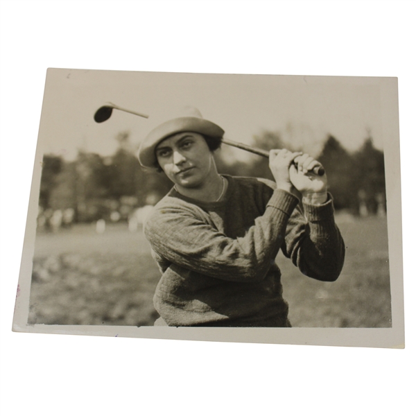 1931 Glenna Collett at Sunningdale B & W Press Photo