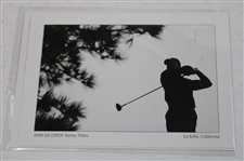 2008 US Open Tiger Woods Stroll up 18th Hole Picture in Holder w/Six (6) Sets of 2008 US Open Photo Cards