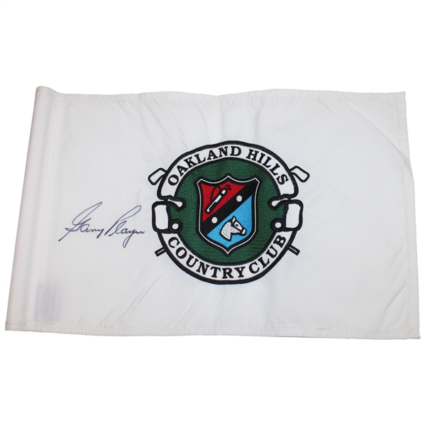 Gary Player Signed Oakland Hills Flag JSA ALOA
