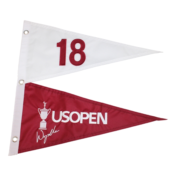 Wyndham Clark Signed 2023 US Open at LACC Double Pennant Flag JSA ALOA