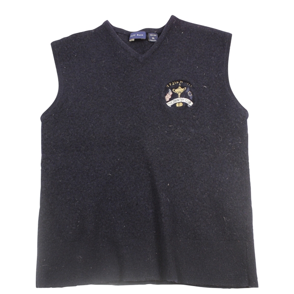 1999 Ryder Cup at The Country Club US Team Vice Capatin Bruce Lietzkes Sweater Vest