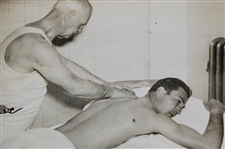 1940 Ben Hogan 'Leads Golf Tournament Despite Hurt Back' Great Photo
