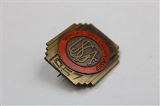 1957 US Womens Open at Winged Foot Contestant Badge - Betsy Rawls Winner