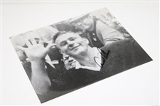 Arnold Palmer Signed 'Holding Up Eight Fingers' 8x10 B&W Photo JSA ALOA