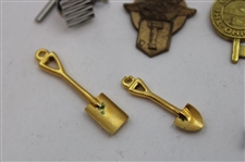 Various Cufflinks, Pins, Belt Buckle & other Golf Theme Items From The Collection of Jacky Cupit