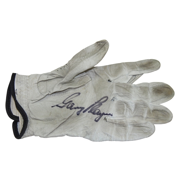 Gary Player Signed Gary Player Black Knight Logo Tour Used Glove JSA ALOA
