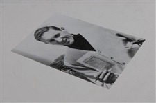 Bob Charles 1963 British Open Press Photo Holding '66' Score in Win