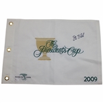 Steve Stricker Signed 2009 Presidents Cup Embroidered Flag JSA #H42732