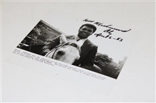 Muhammad Ali Signed 1983 Wire Photograph JSA #Z11865 COA