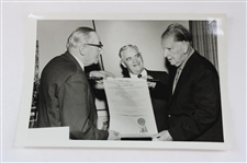 1965 American Golf Hall of Fame Induction Scroll Announcing Joe Kirkwood's Selection