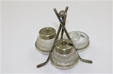 Crossed Golf Club & Golf Ball Salt & Pepper Set