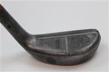 Sunderland Mills Standard Golf The New Mills RNG Model Flat Lie Putter Pat 70283 Registered No 604455