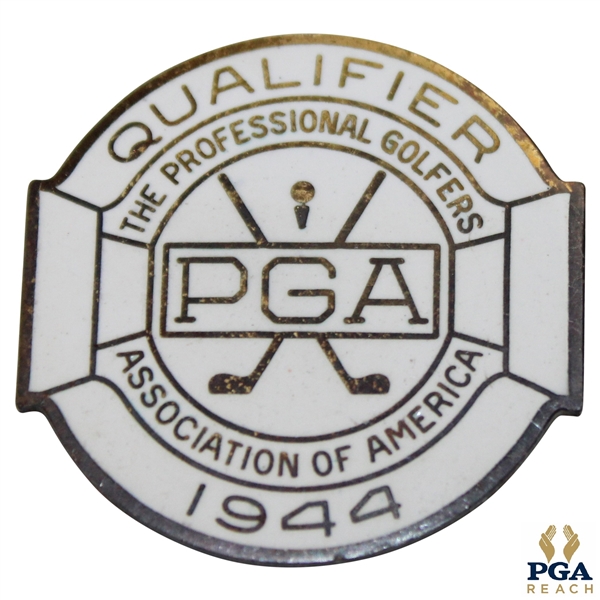 1944 PGA Championship at Manito G&CC Contestant Badge - Bob Hamilton Winner