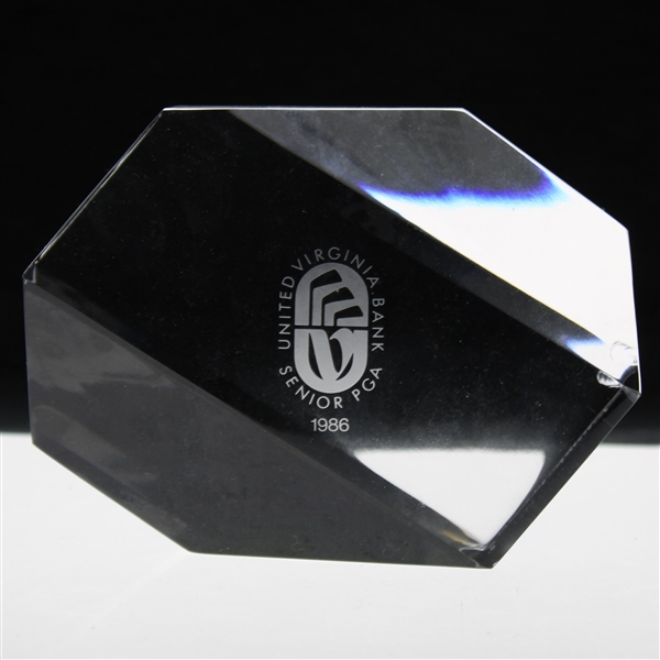 Chi Chi Rodriguezs 1986 Senior PGA United Virginia Bank Glass Trophy