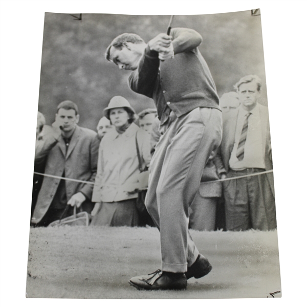 Arnold Palmer Piccadilly Match Play at Wentworth 1966 Close Up Shot From Daily Telegram