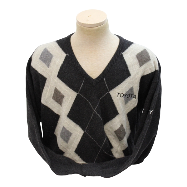 Chi Chi Rodriguezs Personal Pringle Black, White & Gray Diamond Pattern Cashmere Sweater w/Sponsor - M