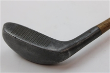 c.1923 Huntley Putter w/ Thumb Groove Shaft
