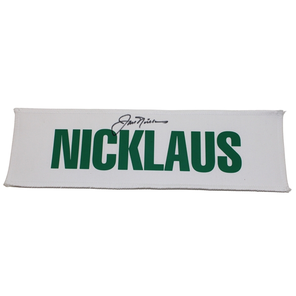 Jack Nicklaus Signed Nicklaus Caddie Jacket White w/Green Nameplate JSA ALOA