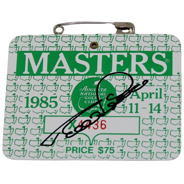 Bernhard Langer Signed 1985 Masters Tournament SERIES Badge #X4436 JSA ALOA