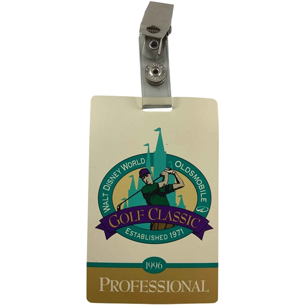 1996 Walt Disney World Oldsmobile Golf Classic Badge - Tiger Win #2!