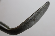 The Spalding Mussel Back Lofting Mashie