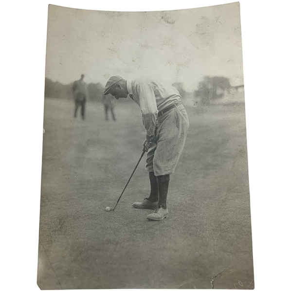 William Fownes Jr. Putting Vintage Wire Photo