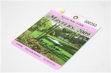 Gary Player Signed 2009 Masters Tournament SERIES Badge #Q00353 with Years Won JSA ALOA