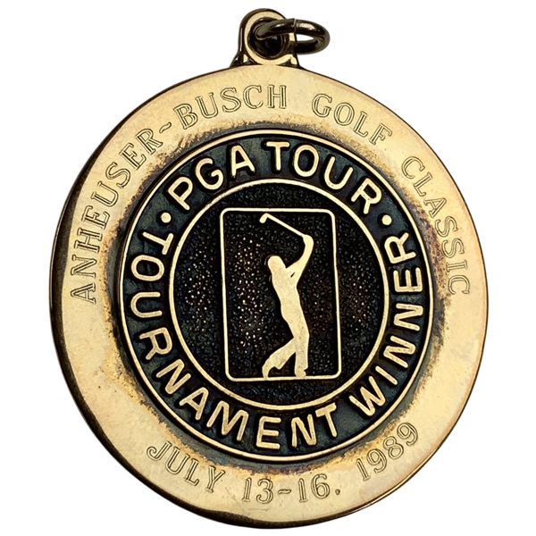 Champion Mike Donalds 1989 Anheuser-Busch Golf Classic PGA Tour 10K Gold Winners Medal