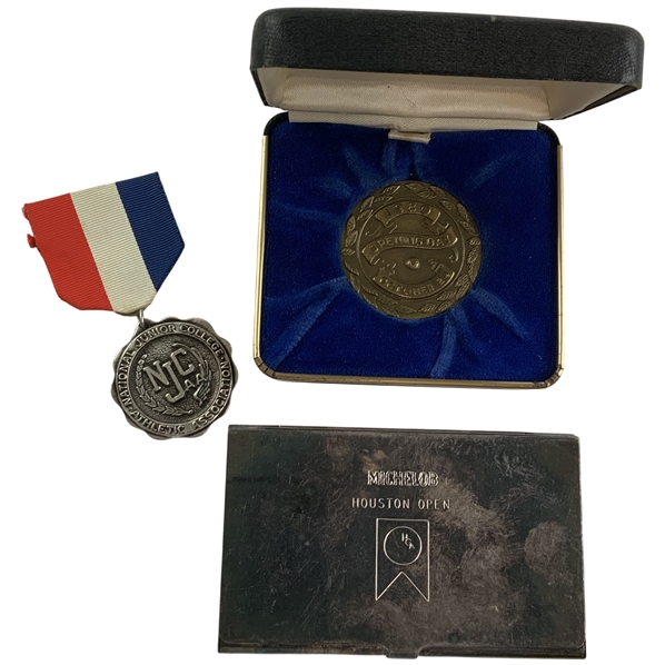 Mike Donalds 1975 NJCAA Medal, 1980 TPC Opening Day Medallion & Houston Open Money Holder