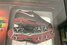 Tiger Woods Signed Nike SP 8 TW Tour Golf Shoe Extremely Ltd Ed /25 Display UDA Shadowbox