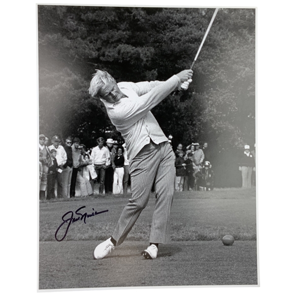 Jack Nicklaus Signed Black and White Golf Photograph JSA ALOA