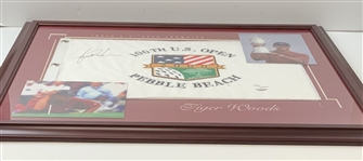 Tiger Woods Signed 2000 US Open at Pebble Beach Ltd Ed /500 Flag UDA - Framed